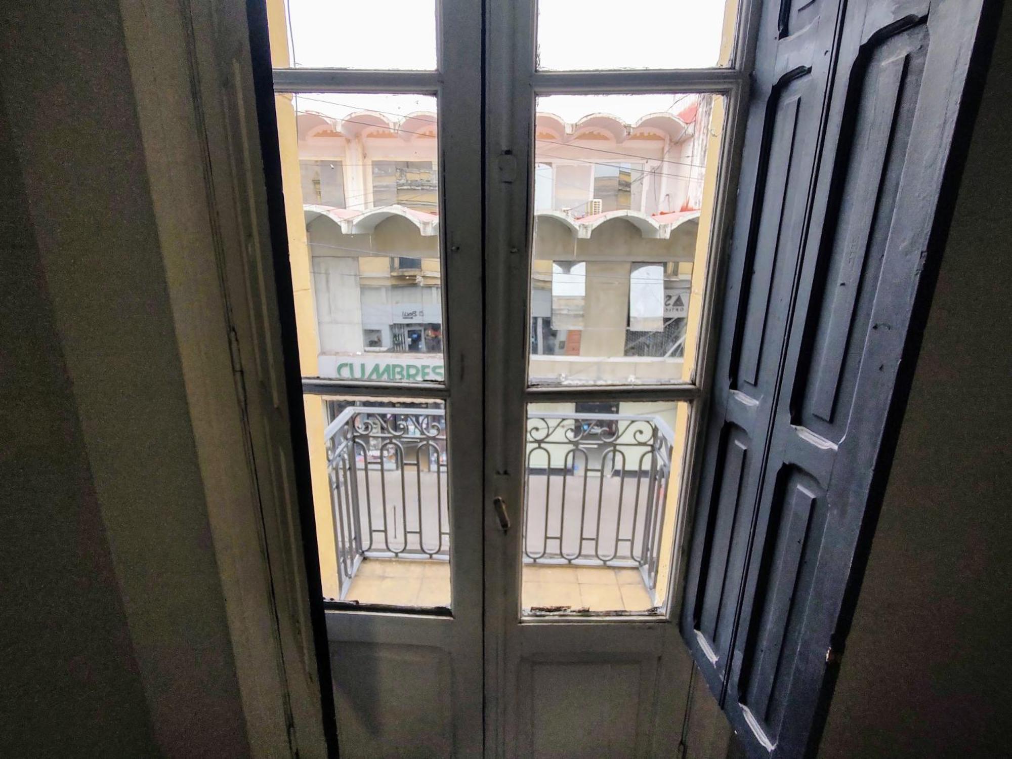 Vampaya Hostel *